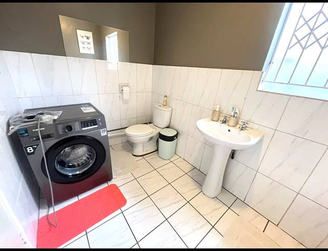 3 BEDROOM TOWNHOUSE FOR SALE IN BENDOR
